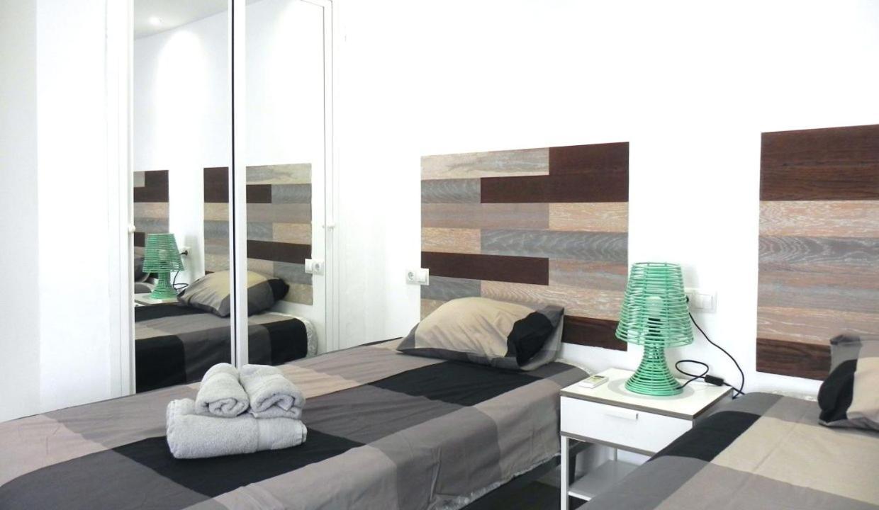 In Calle Tamarindos, 1 Apartment *