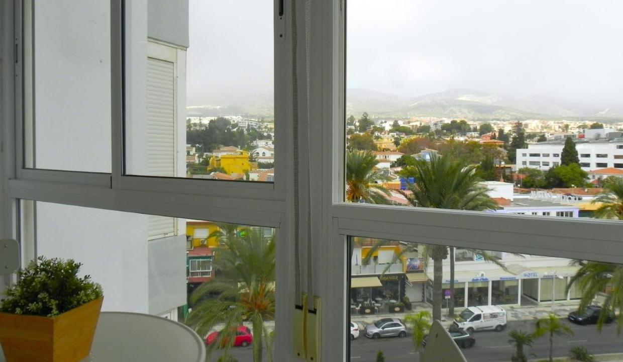 In Calle Tamarindos, 1 Apartment Benalmadena